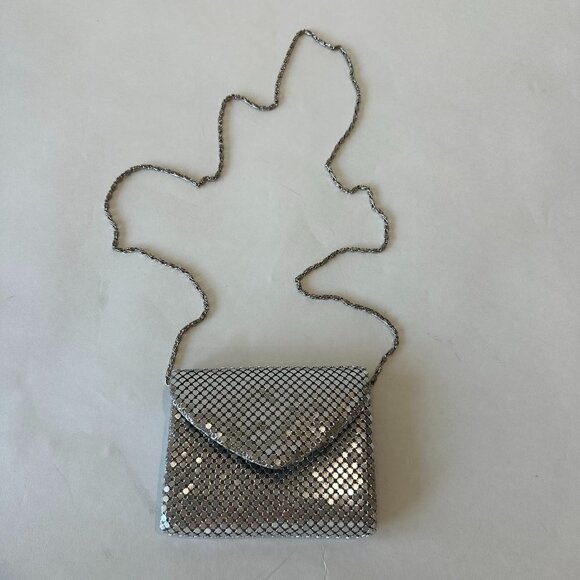 Y&S Silver Metal Mesh Clutch Handbag Purse w/ Optional Chain Strap - Picture 2 of 7